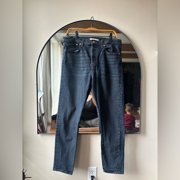 LEVIS | wedgie denim | size 31 - Picture 3 of 6